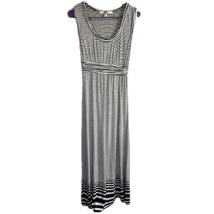 Max Studio Maxi long maxi dress sleeveless //  M